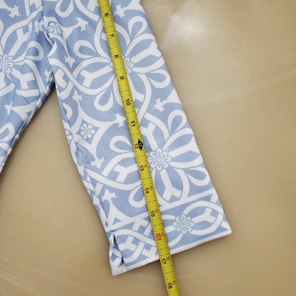 Gretchen Scott Split Neck 3/4 Sleeve Blouse in Piazza Pale Blue Size Medium - Picture 10 of 10